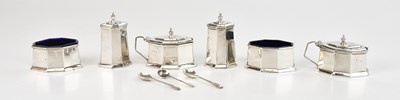 Lot 190 - WILLIAM NEALE & SON; a George V Art Deco...
