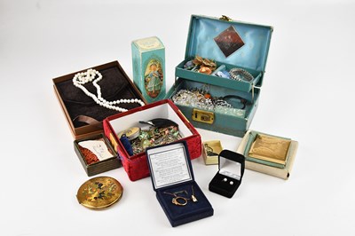 Lot 271 - A collection of Victorian and later costume...