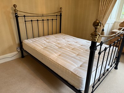 Lot 1187 - A modern Victorian style bed, height 125cm,...
