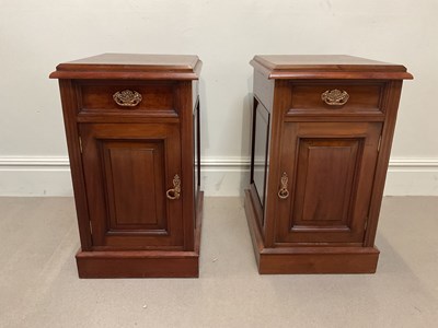 Lot 1327 - A pair of Edwardian walnut bedside cabinets,...