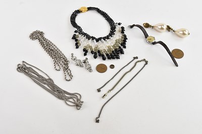 Lot 283 - An early 20th century white metal belcher...