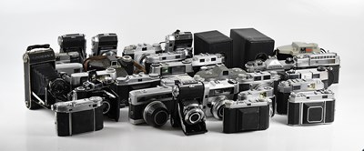 Lot 117 - A collection of film cameras, to include a...