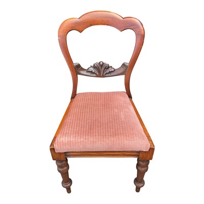 Lot 1323 - chair