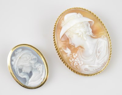 Lot 143 - Two cameo brooches