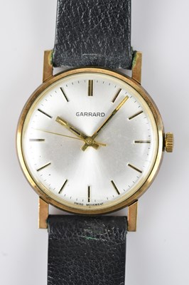 Lot 1174 - GARRARD; a gentleman's 9ct gold cased...