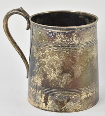 Lot 1132 - An Edward VII hallmarked silver barrel type...