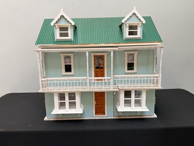 Lot 2076 - A modern scratch-built doll's house, height...