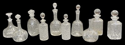 Lot 649 - A collection of ten assorted cut and crystal...