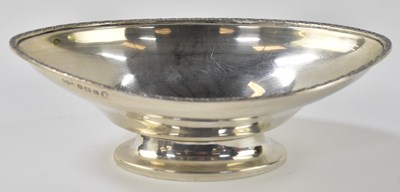 Lot 1106 - A George V hallmarked silver oval footed...