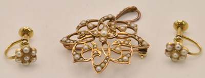 Lot 1316 - An Edwardian 9ct yellow gold pierced openwork...