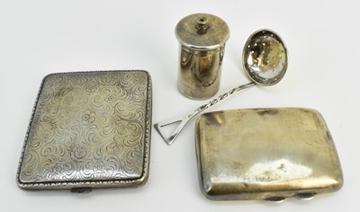 Lot 1127 - Four items of hallmarked silver, mostly George...