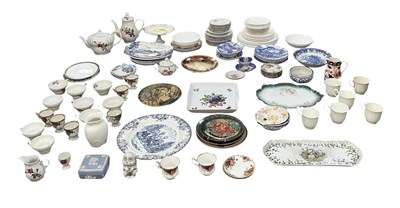 Lot 614 - A large quantity of assorted sundry ceramics,...