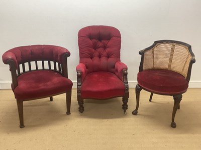 Lot 843 - A 19th century mahogany buttonback captain's...
