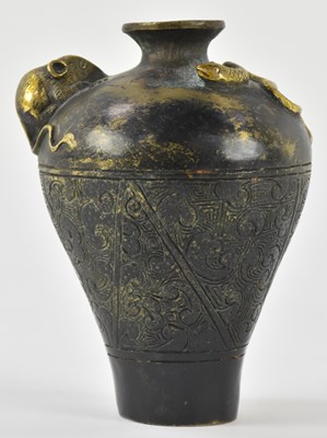 Lot 1074 - A late 19th/early 20th century Chinese bronze...