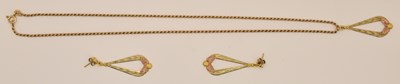 Lot 1180 - A 9ct yellow gold rope twist necklace with...