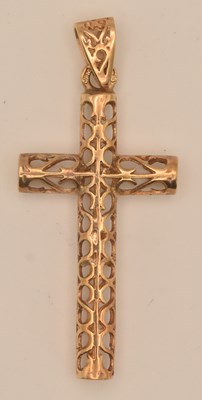 Lot 1354 - A 9ct rose gold cross shaped pendant with...