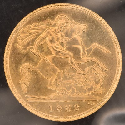 Lot 1484 - An Elizabeth II half sovereign, 1982.