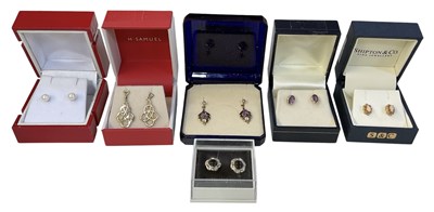 Lot 1365 - Six pairs of gold and gold coloured metal...