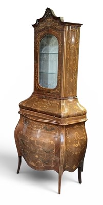 Lot 38 - A 1970s Italian Sorento marquetry inlaid...