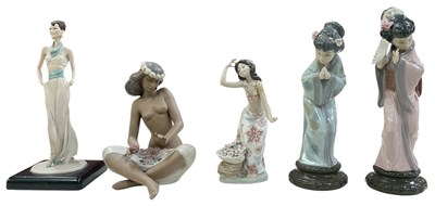 Lot 568 - LLADRÓ; an associated pair of porcelain geisha...
