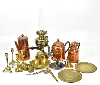 Lot 465 - A collection of metalware including copper...