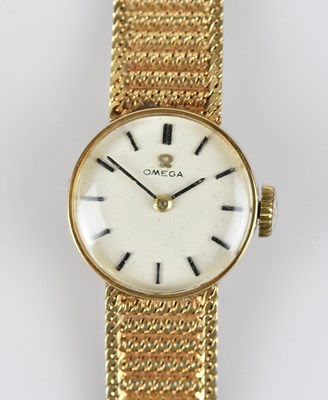 Lot 1140 - OMEGA; a lady's 9ct gold cased wristwatch, the...