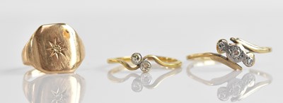 Lot 565 - An 18ct yellow gold and platinum set illusion...