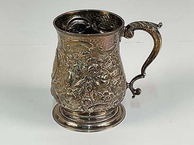 Lot 432 - ROBERT COLLIER; a George II hallmarked silver...