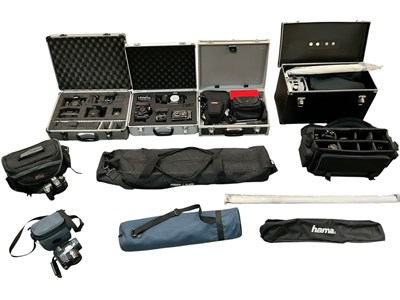 Lot 409 - A large quantity of assorted camera and...