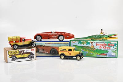 Lot 2004 - SCHYLLING; a wind-up tinplate 'The Sunbeam...