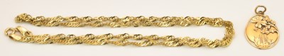 Lot 1326 - A 9ct yellow gold semi-rigid woven necklace,...