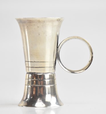 Lot 200 - HARRISON BROTHERS & HOWSON LTD; an Elizabeth...