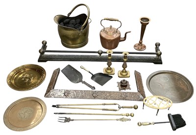 Lot 456 - A quantity of assorted sundry metalware,...