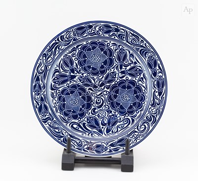 Lot 321 - JULIA CARTER PRESTON (1926-2012); an...
