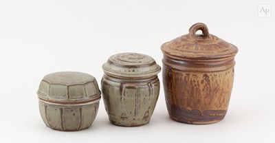 Lot 294 - JIM MALONE (born 1946); a stoneware jar and...
