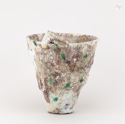 Lot 5 - AKI MORIUCHI (born 1947); a stoneware vessel...