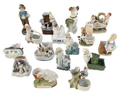 Lot 586 - A collection of sixteen early 20th century...