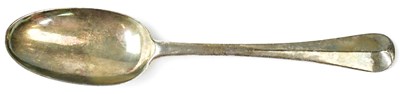 Lot 806 - NATHANIEL ROE; a George I Britannia standard...