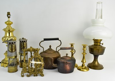 Lot 528 - Various items of metalware comprising a pair...