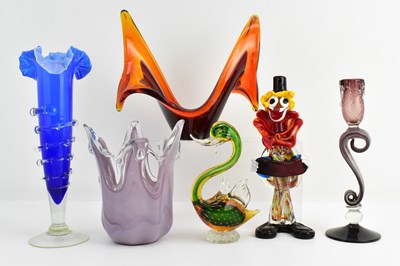 Lot 315 - Six items of coloured art glass comprising a...