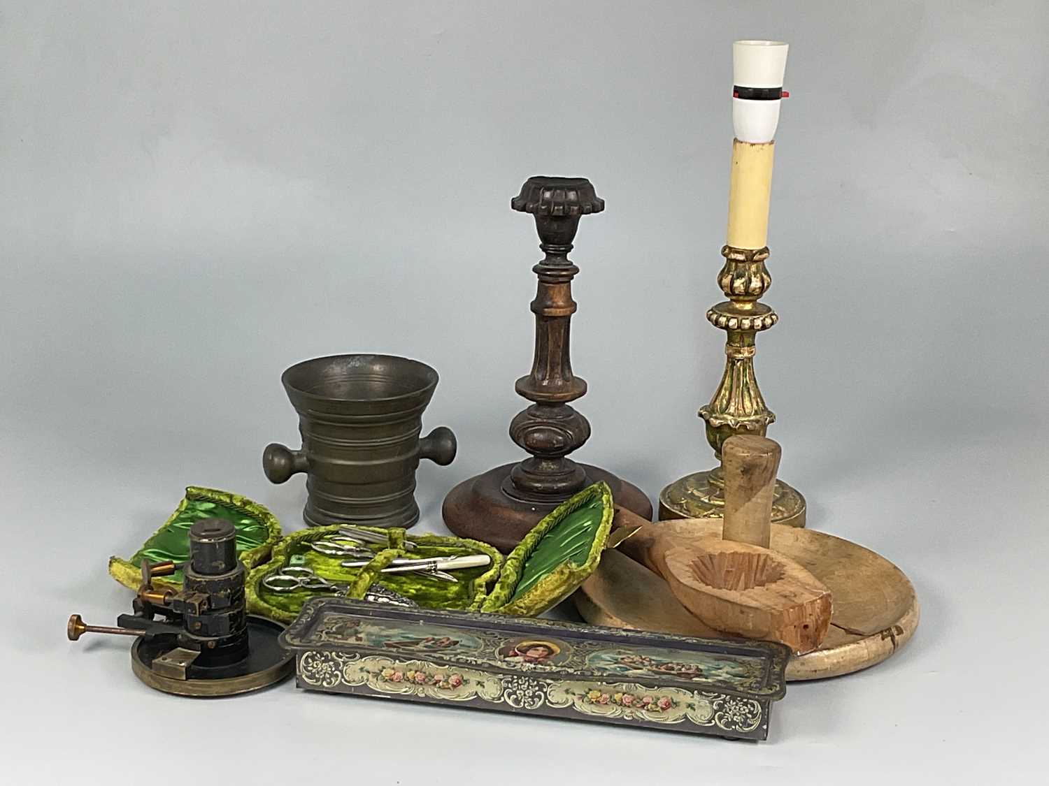 Lot 38 - Collectors' items, comprising an early 20th...