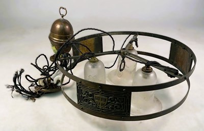 Lot 635 - An early 20th century brass rise and fall...