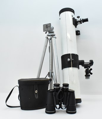 Lot 398 - A Prinz Optics astronomical telescope, model...