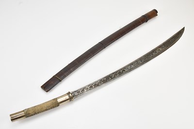 Lot 1062 - An 18th/19th century Burmese Dha sword, with...