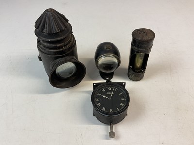 Lot 9 - Three vintage lamps comprising a Hiatt and Co...