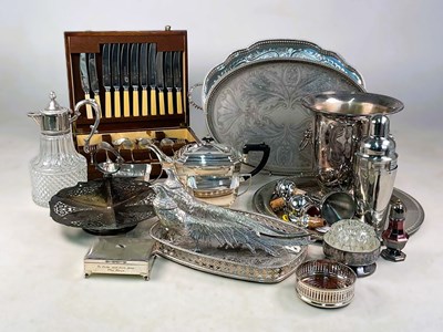 Lot 609 - A quantity of silver plated items, to include...