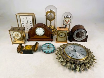Lot 346 - A collection of mantel, wall, carriage and...