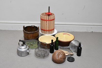 Lot 2028 - A collection of kitchenalia, including a...