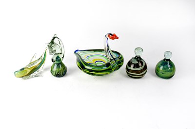 Lot 701 - Five pieces of art glass comprising a Murano...