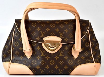 Lot 403 - LOUIS VUITTON; a Beverly GM shoulder bag, with...